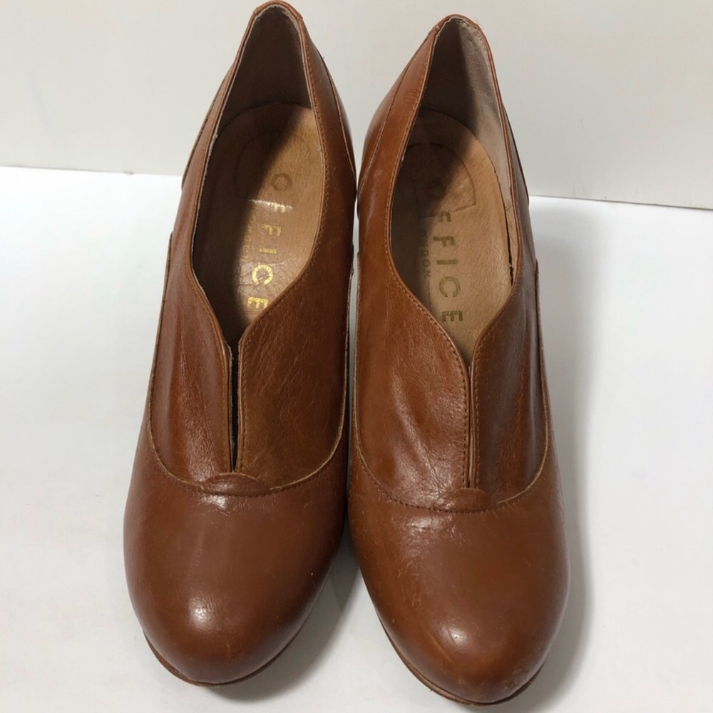 Office London leather slip on ankle bootie heels. Size 40 - Picture 4 of 7